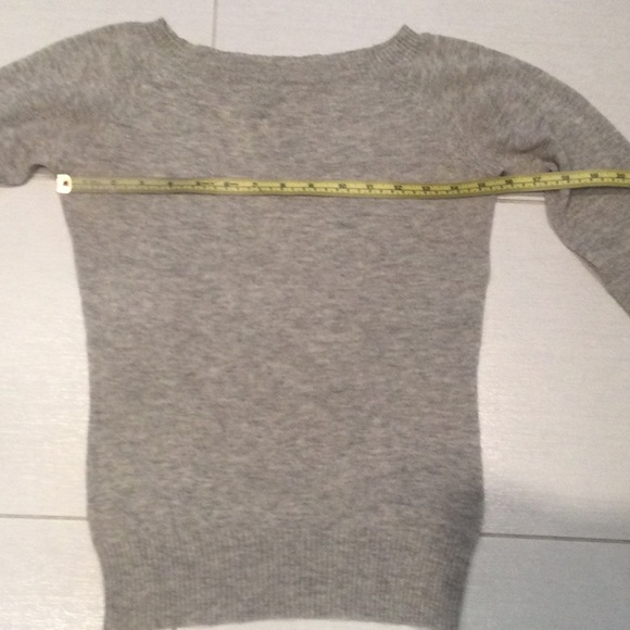 BCBG Thin & Soft Wool Blend Sweater Top - Picture 10 of 14